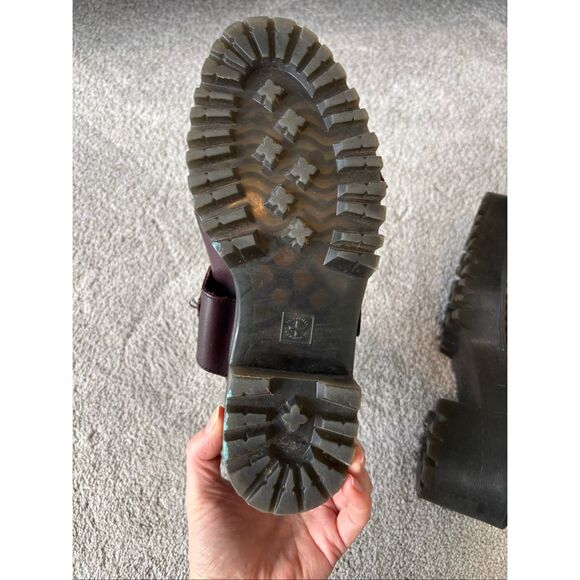 Dr Marten Ariel fisherman sandal, Sz 39, US 8 - Picture 7 of 9